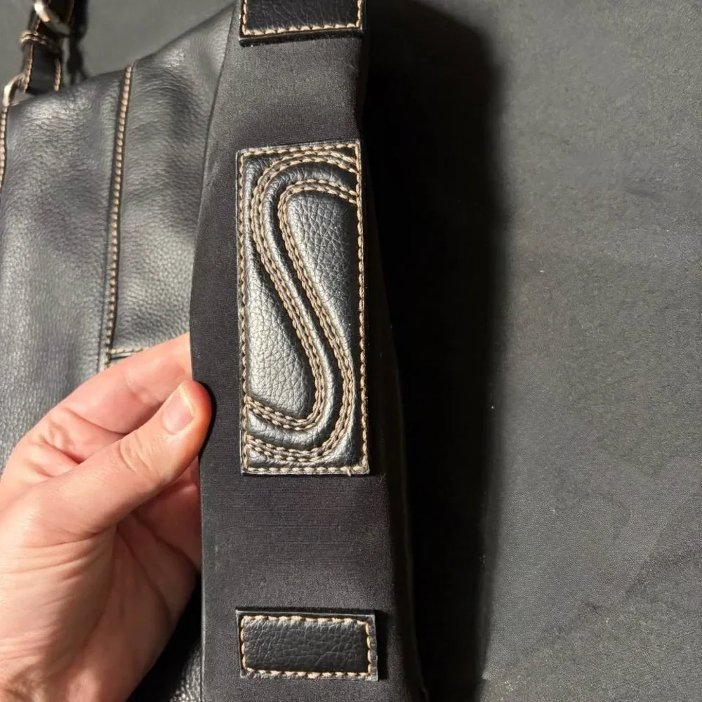 The Sak Iris Black Pebbled Genuine Leather Shoulder Bag Adjustable Strap